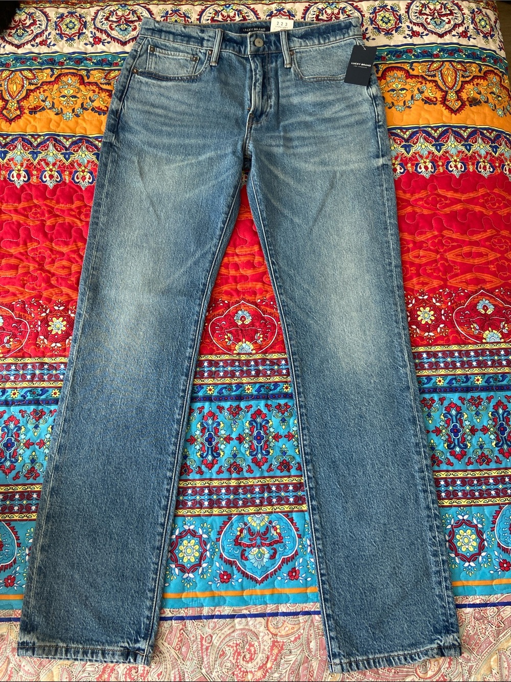 Lucky Brand 223 Straight Leg Faded Blue Jeans 30X32